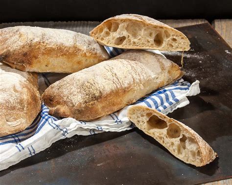 ciabatta meaning.